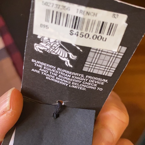 Burberry scarf - Picture 7 of 8